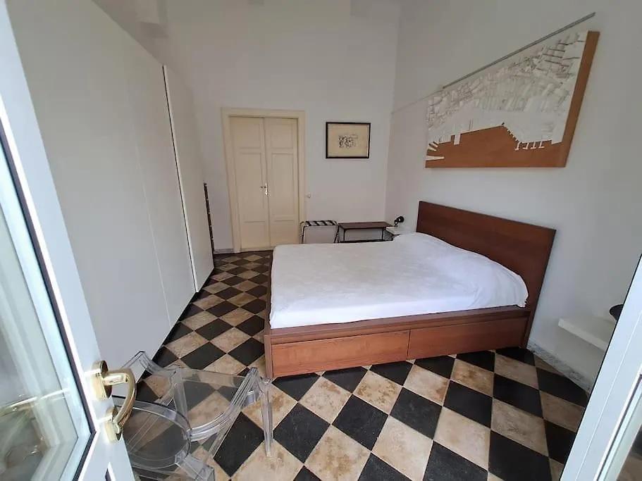 Apartment Davantialmare Livorno Italy