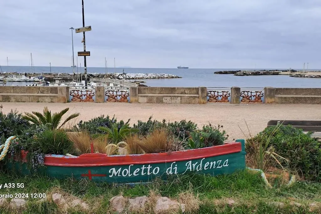 Davantialmare Livorno Italy